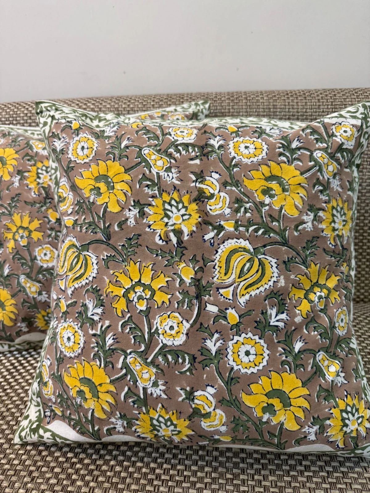 Cush & Kaari – Handblock Printed Cushion Cover Set