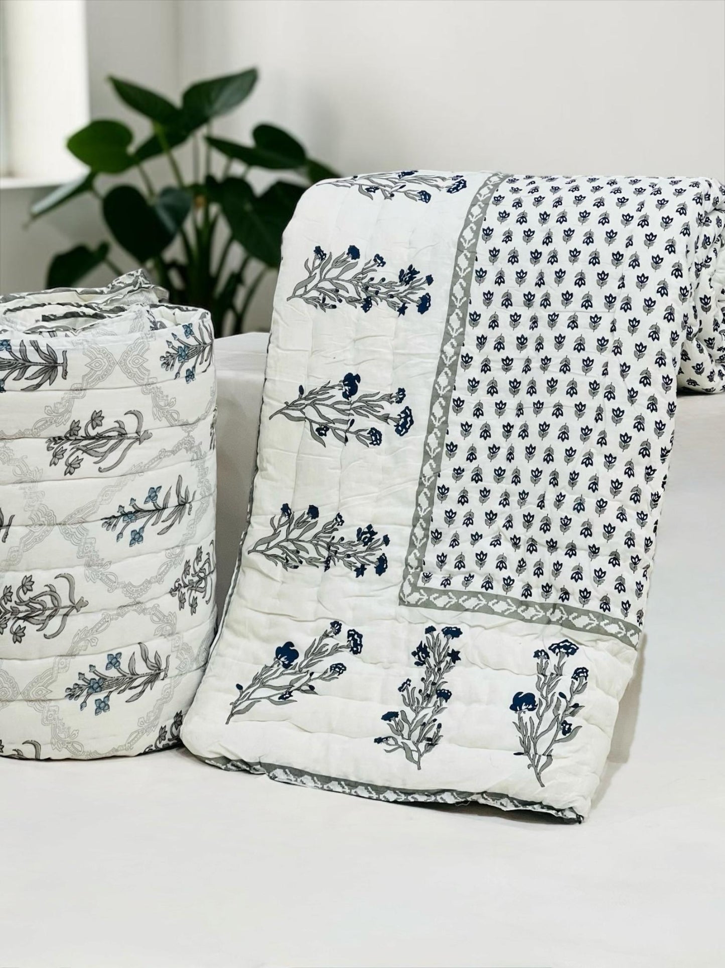 Royal Elephant - Handblock Printed King Size Quilt Razai