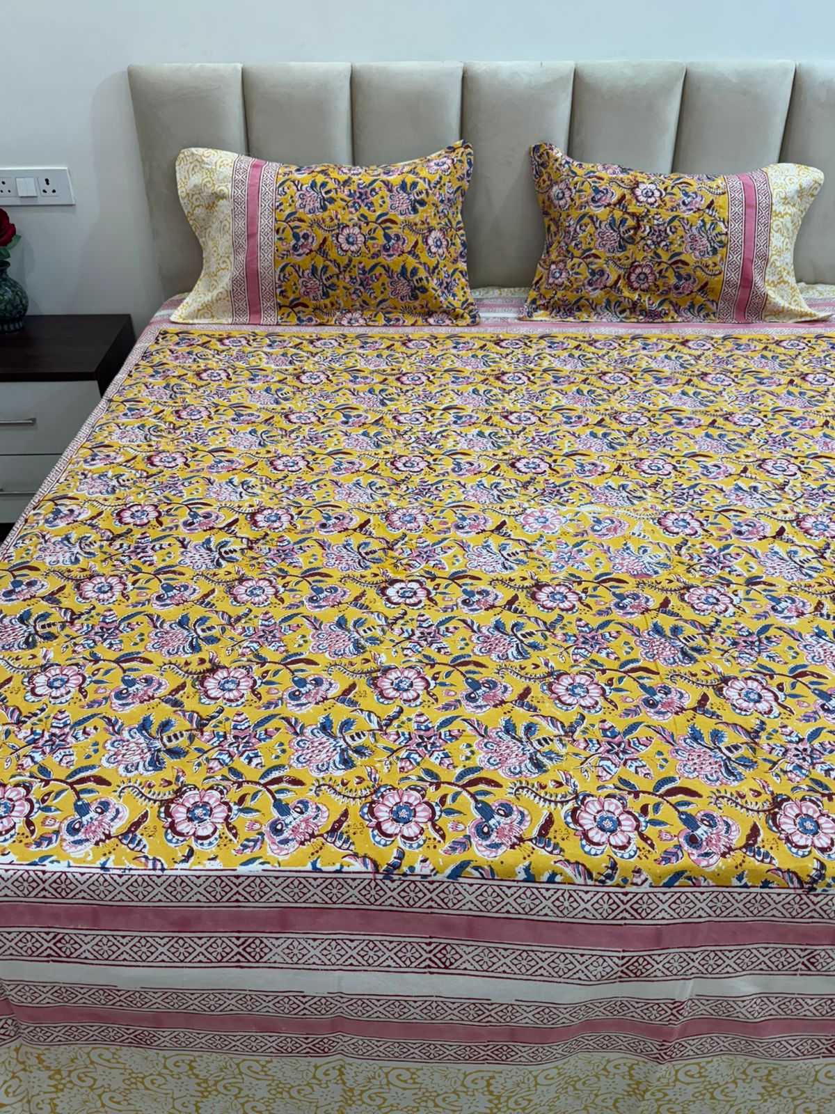 YellowBush Double Bedsheet 90x108