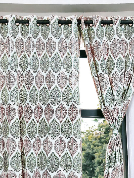 Hawamahal bagh - Handblock Printed Cotton Curtain Set