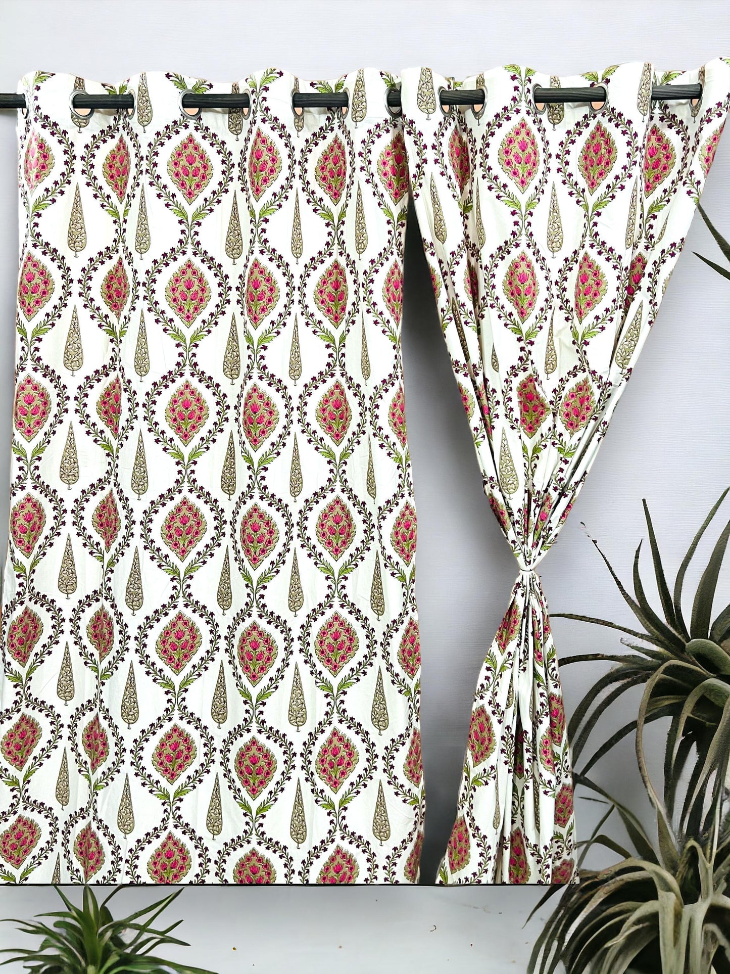 Rustla - Handblock Printed Cotton Curtain Set