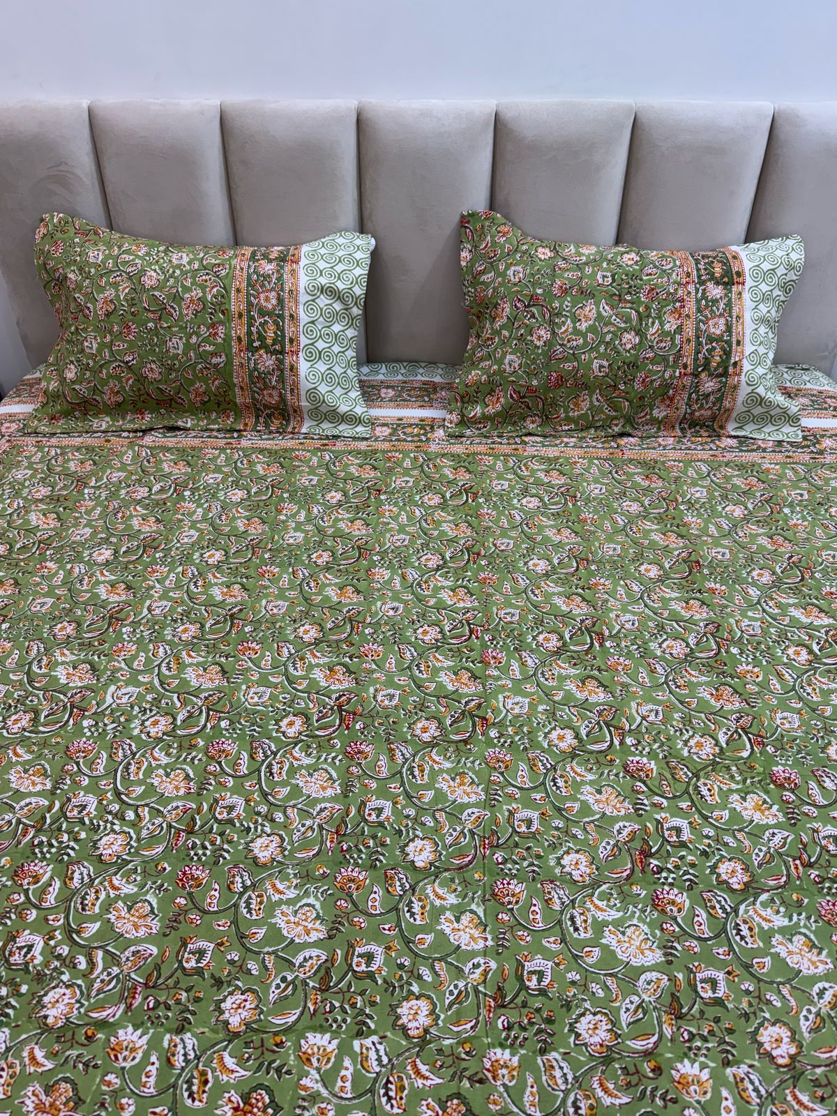 Violet garden Double Bedsheet 90x108