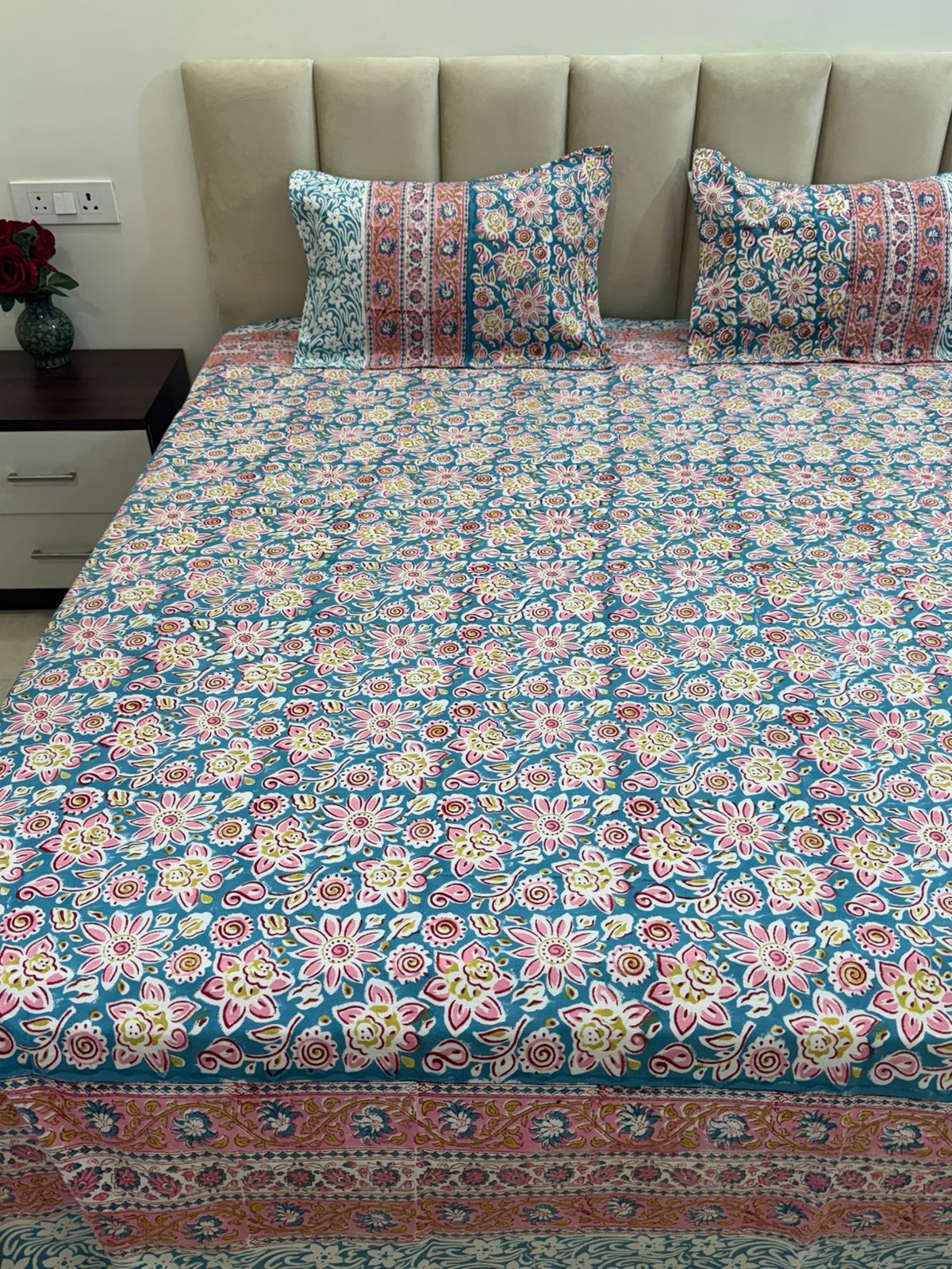 Blue Bush Double Bedsheet 90x108