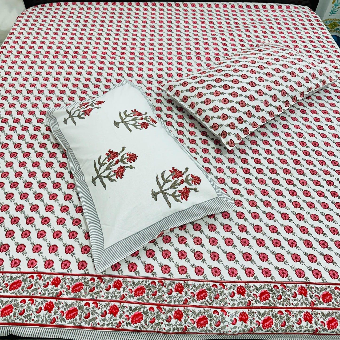 Baadal Baag| Handblock Printed Double Bedsheet Set