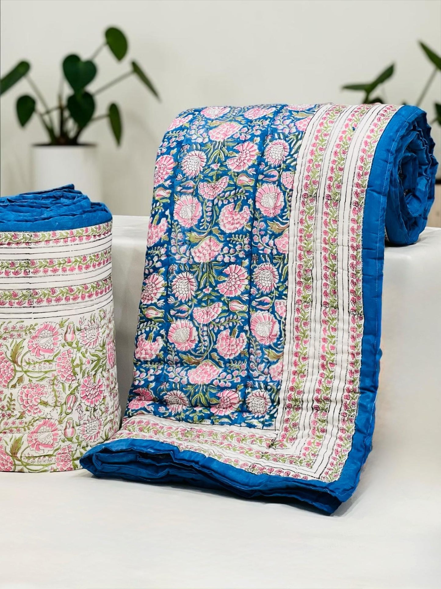 Floberry - Handblock Printed King Size Quilt Razai