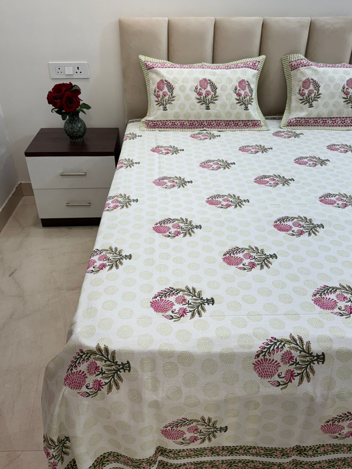 Pesari Double Bedsheet 90x108