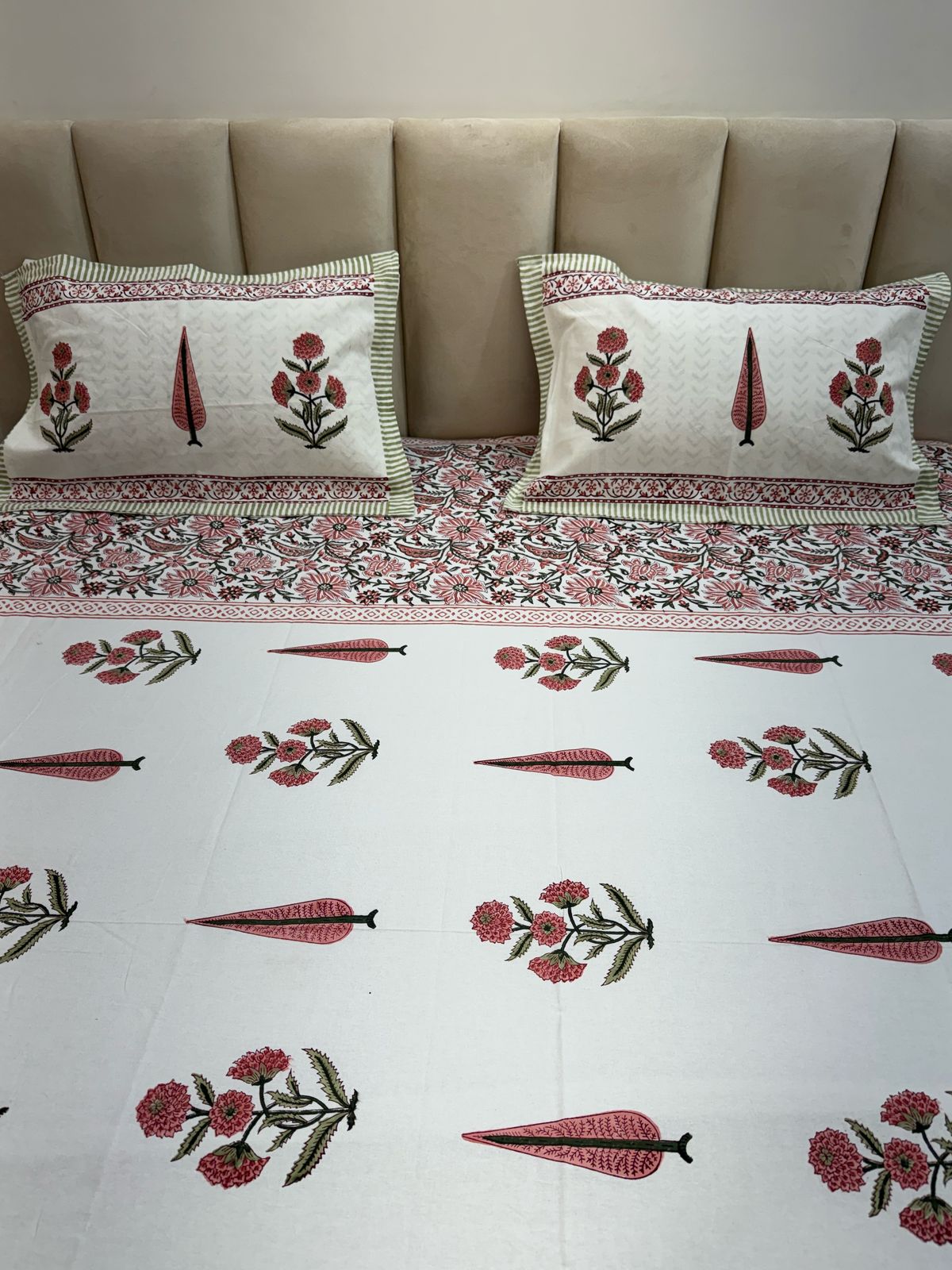 Scar Double Bedsheet 90x108