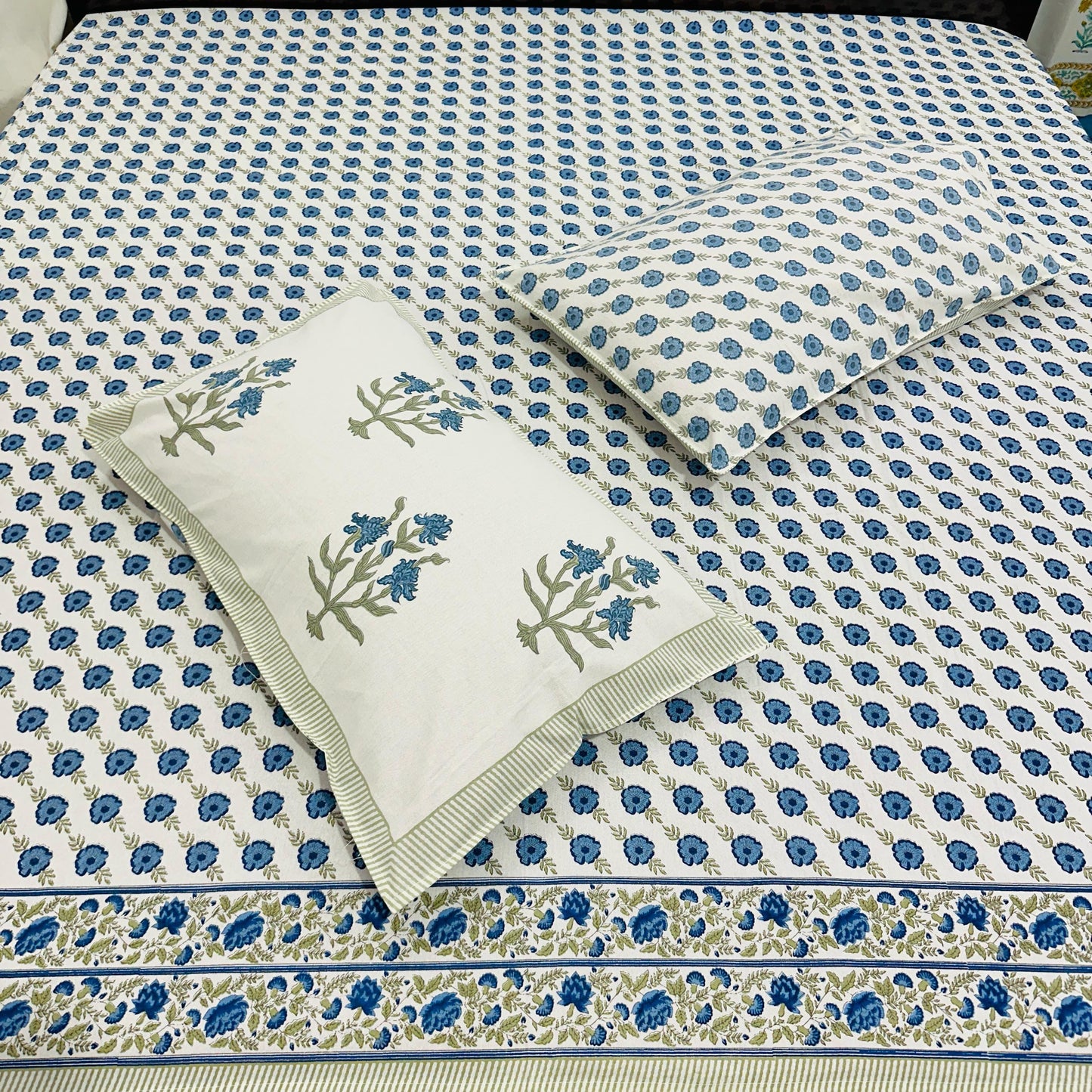 Neel Tara | Handblock Printed Double Bedsheet Set