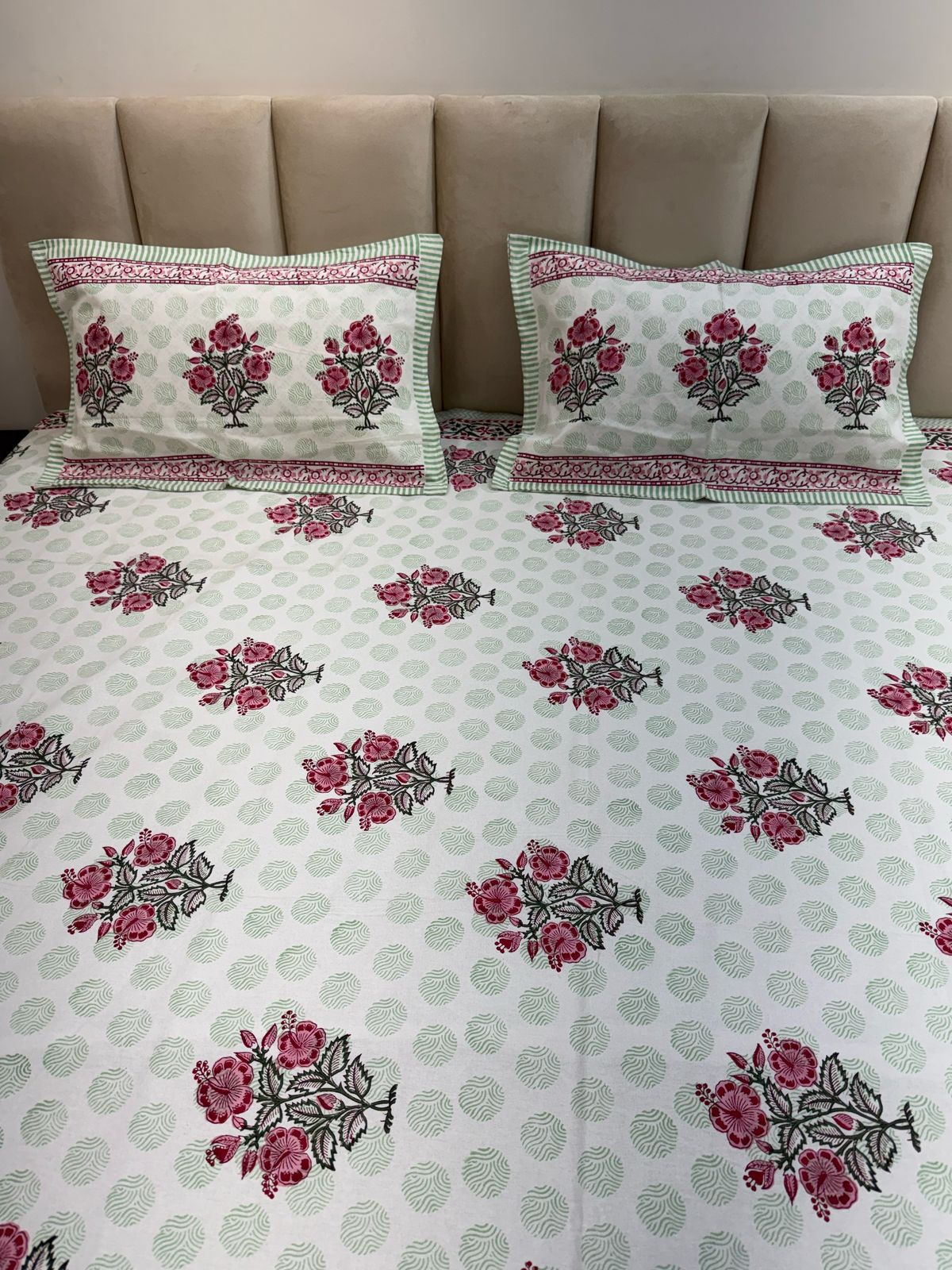 Hella Double Bedsheet 90x108