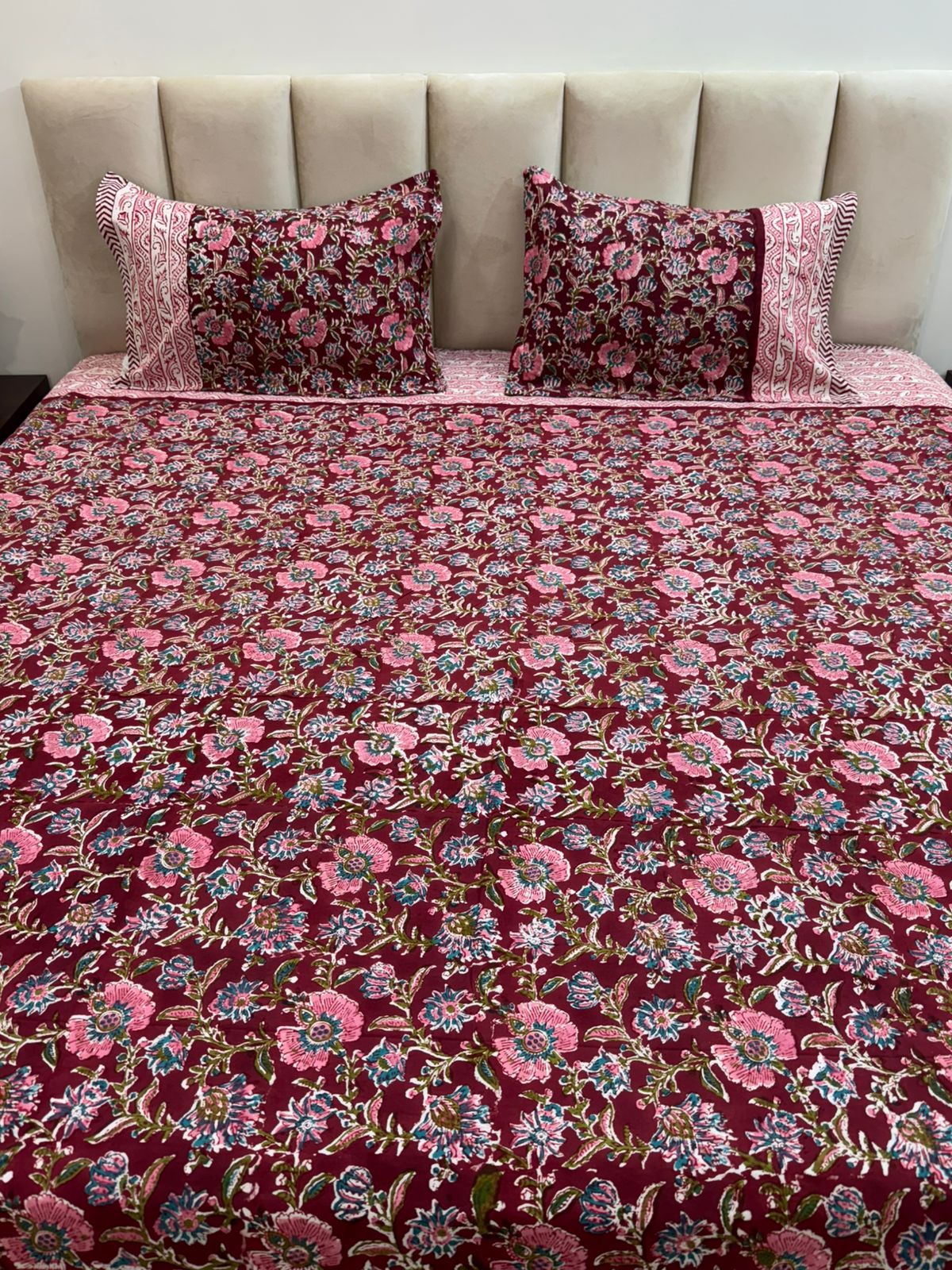 Gulabi Double Bedsheet 90x108
