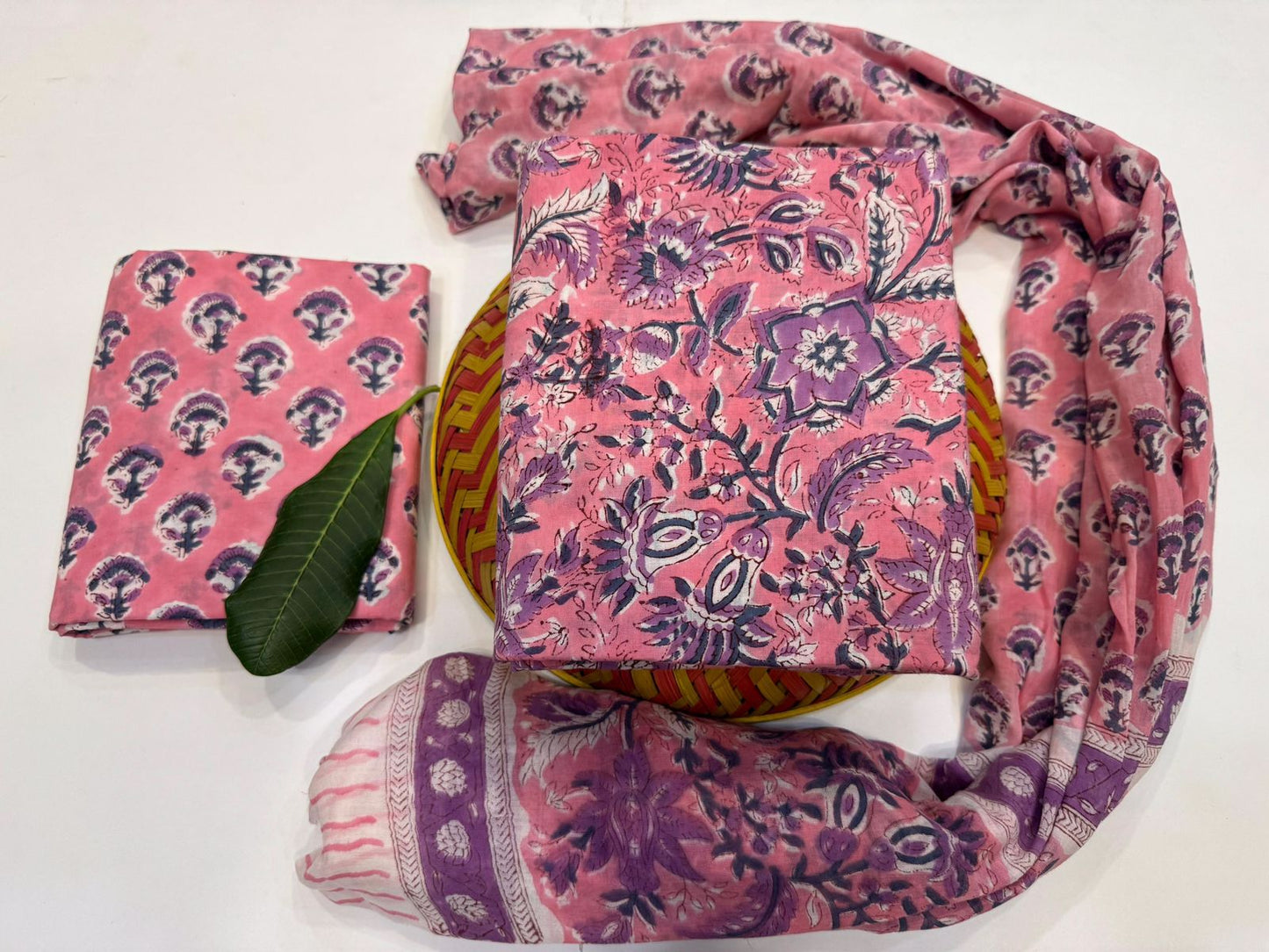 Chhap vaali – Handblock Printed Cotton Suit Set with Mulmul Dupatta