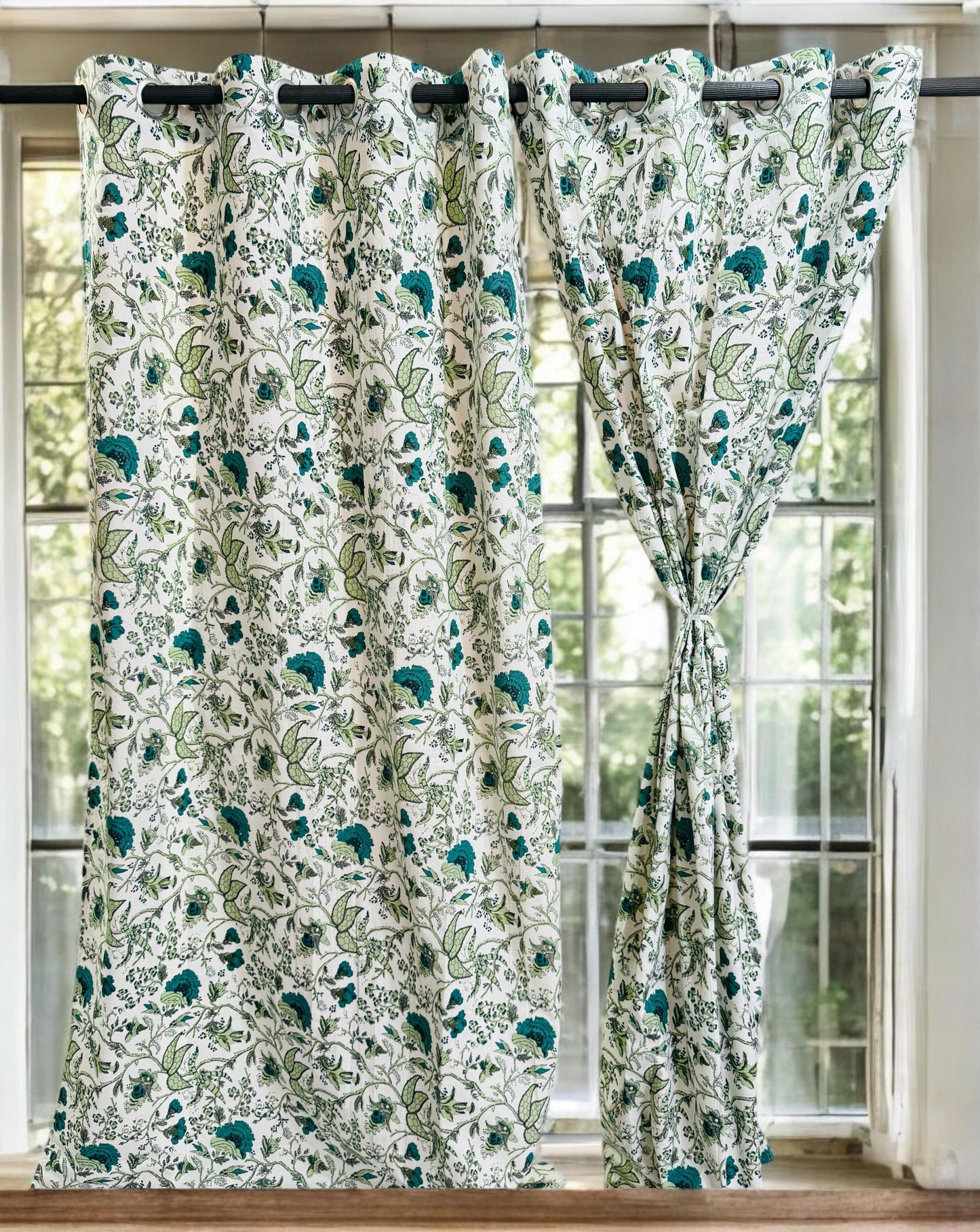 Bailler - Handblock Printed Cotton Curtain Set