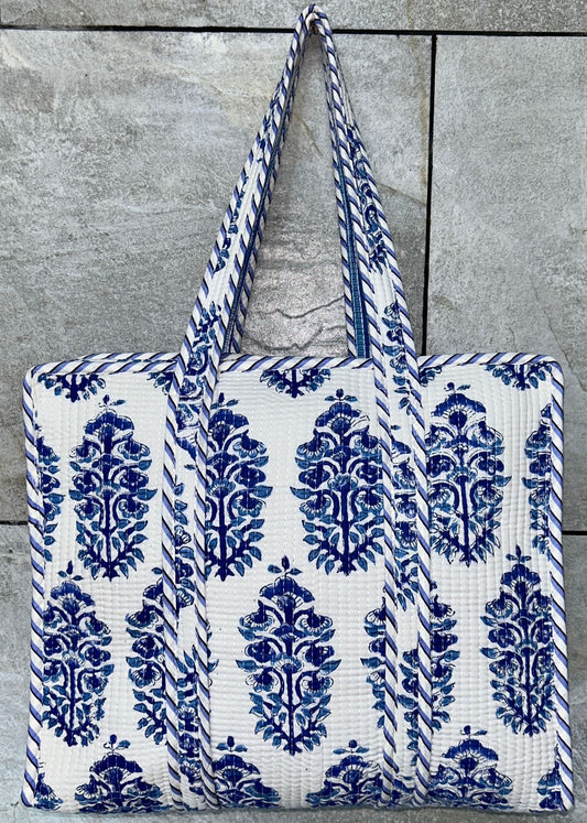 Daisy - Quilted Tote Bag