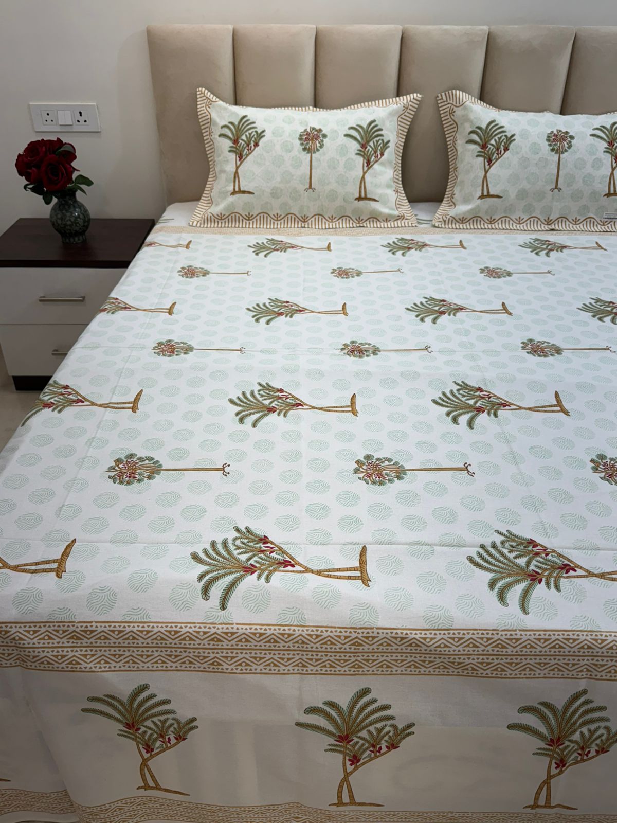 Coconut Double Bedsheet 90x108