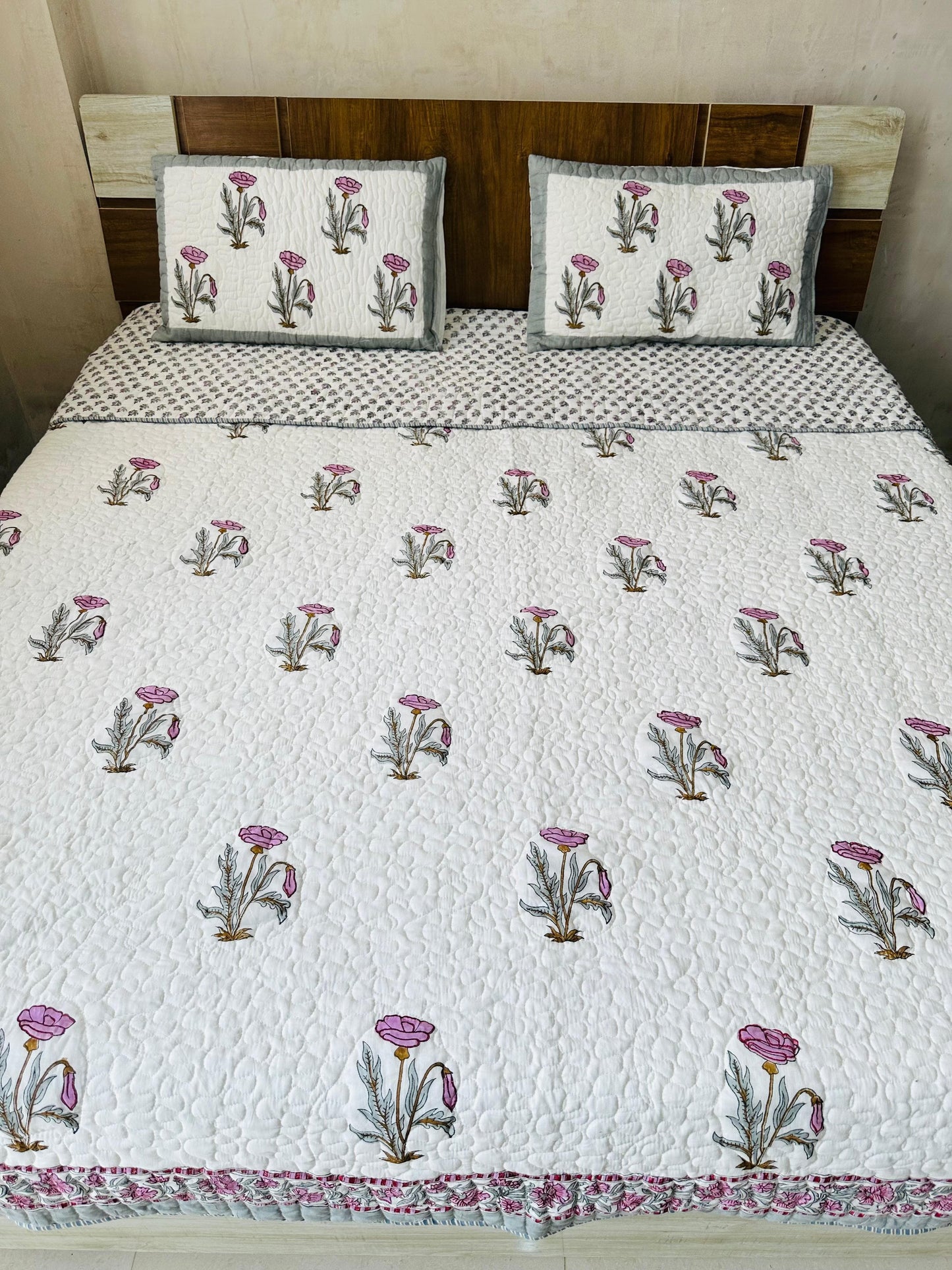 Ajrakh Aangan – Handblock Quilted Bedcover Set