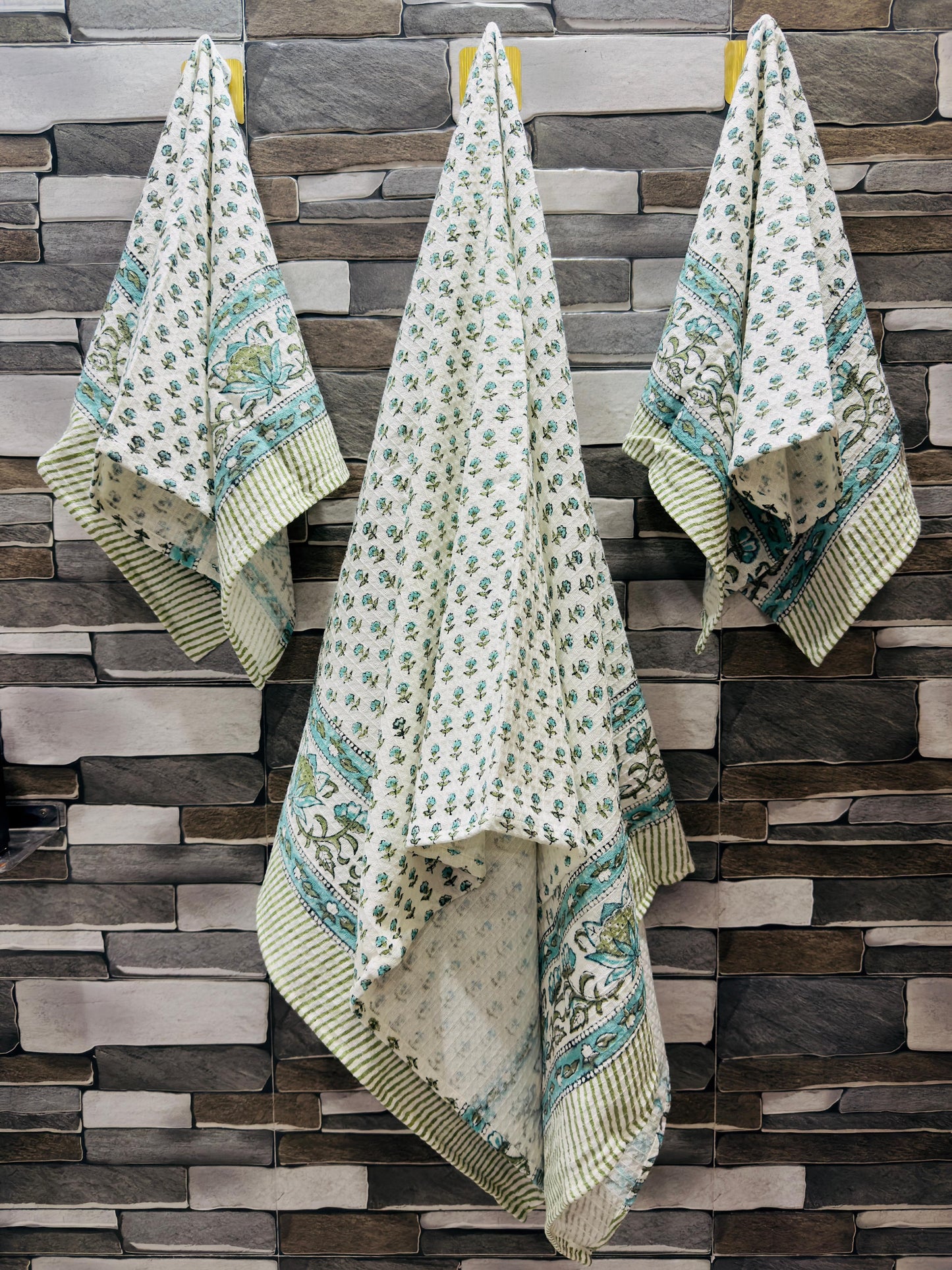 Manjari Wraps – Handblock Printed Waffle Towel Set