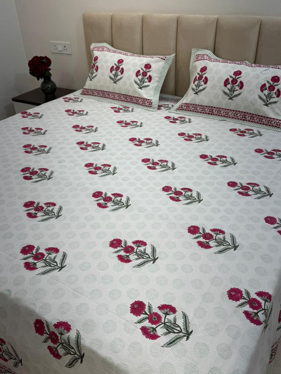 Rosery Double Bedsheet 90x108