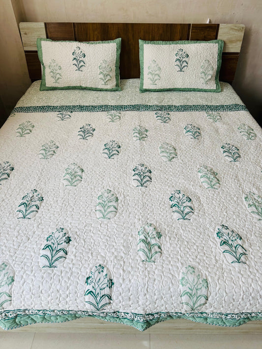 Kalamkari Calm – Handblock Quilted Bedcover Set