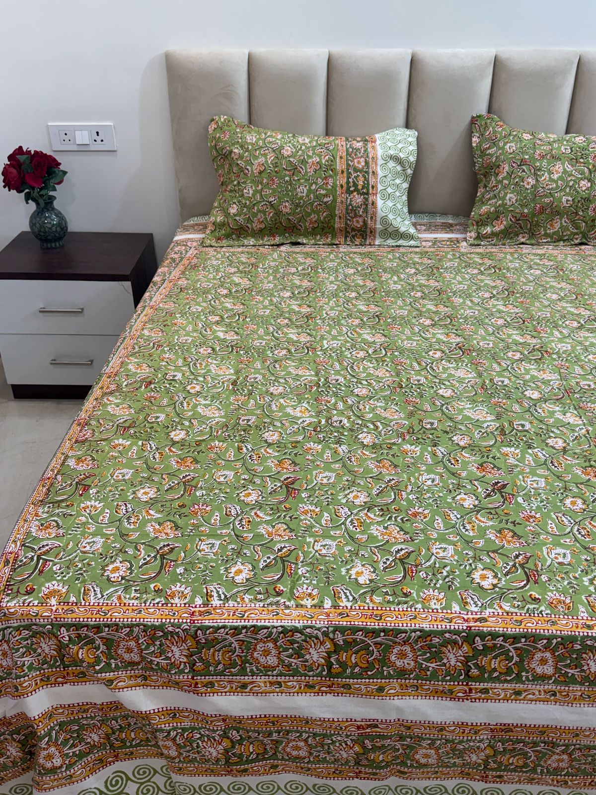 Violet garden Double Bedsheet 90x108