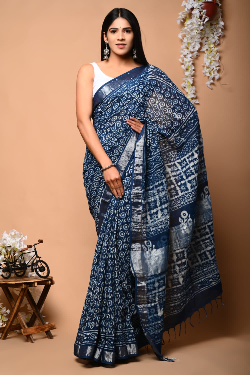 Petal Star Handblock Printed Linen Saree