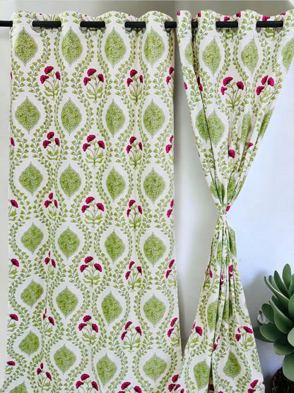 Chillsgreen - Handblock Printed Cotton Curtain Set