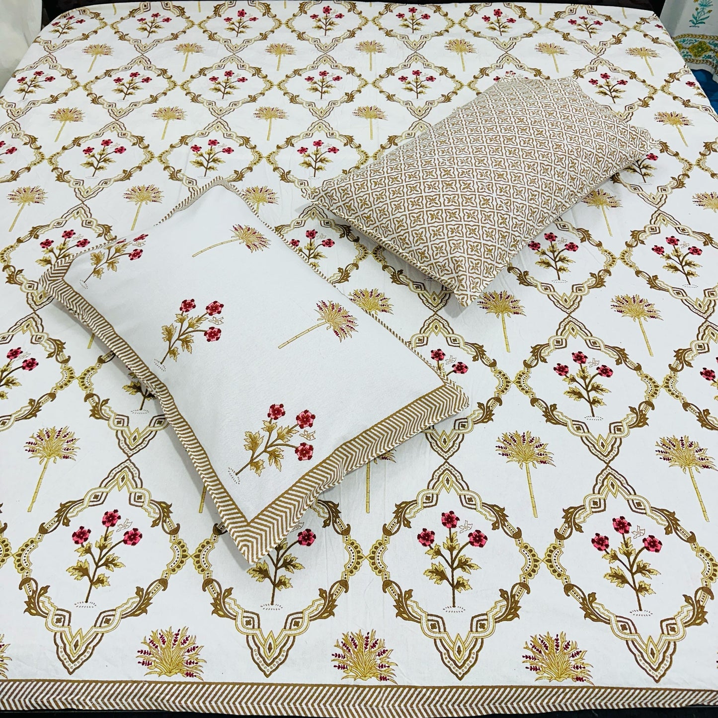 Zafran Bloom | Handblock Printed Double Bedsheet Set